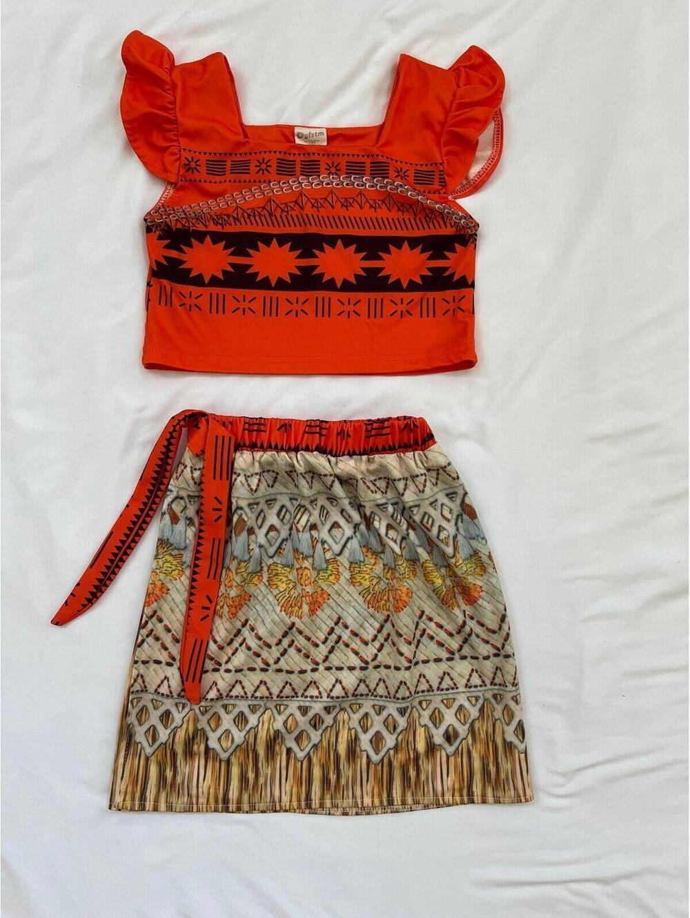 Girls size 5/6 two piece Moana costume